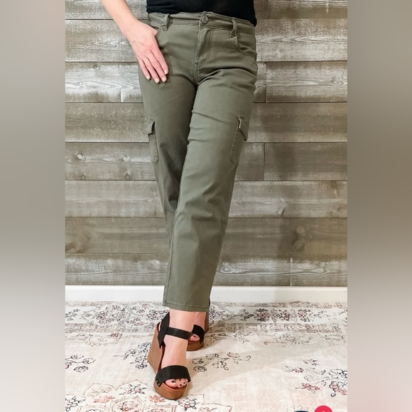 1822 Denim Straight Leg Cargo Pants Military Green Kasey 14 - Picture 3 of 11